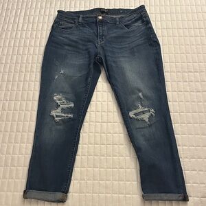 15/32 Judy Boyfriend Fit with Patched Knees